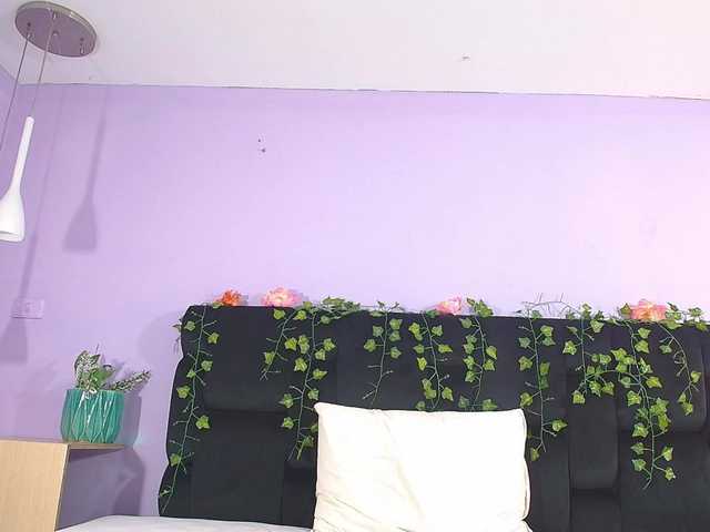 Live sex webcam photo for LenaLewis #276836807