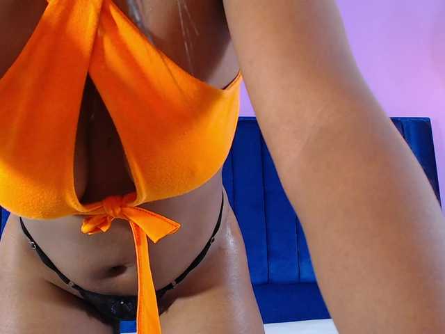 Live sex webcam photo for LenaLewis #276871089