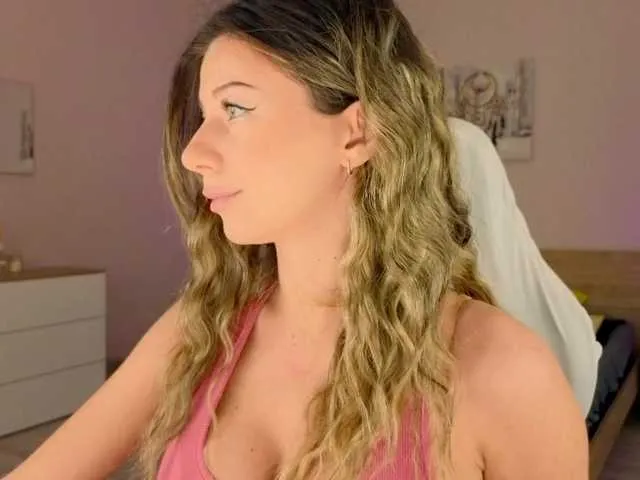 Live sex webcam photo for Lenamuti #276675528