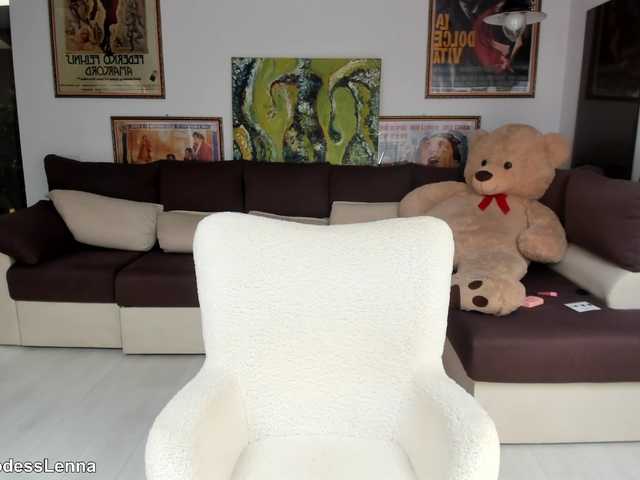 Live sex webcam photo for LennaGodess #276176069
