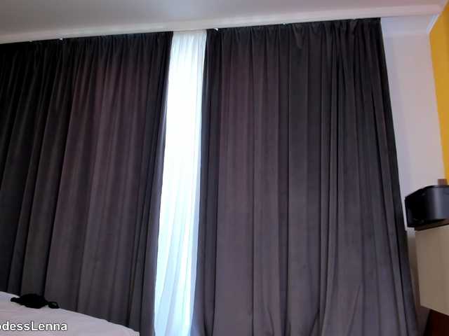 Live sex webcam photo for LennaGodess #277165908