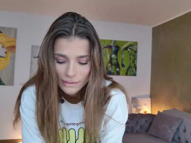 Live sex webcam photo for LennaGodess #291212125