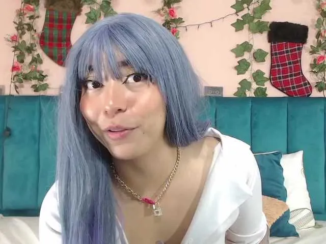 Live sex webcam photo for LennaHale #271693761