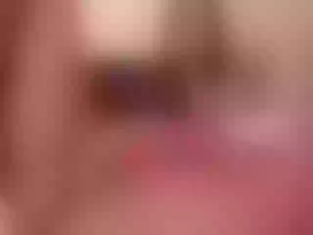Live sex webcam photo for LennaRoss #277481975