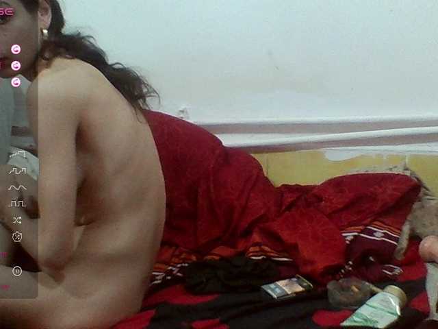 Live sex webcam photo for Lennajonshon #276806680