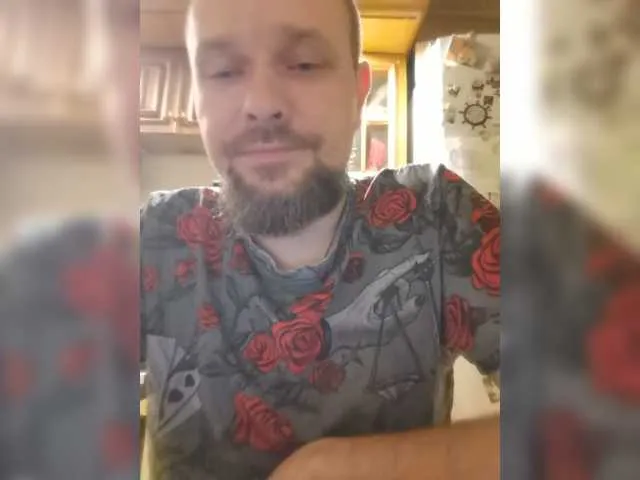 Live sex webcam photo for Leo-Korn #276875683