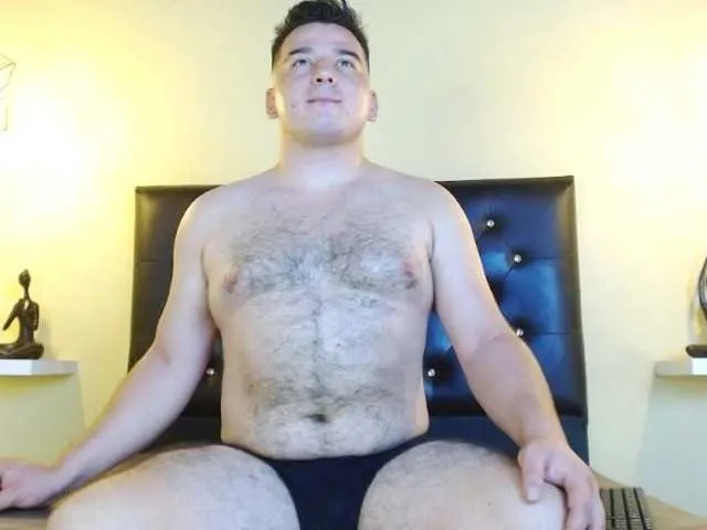 Live sex webcam photo for LeoSanto #277484549