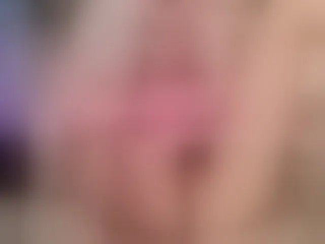 Live sex webcam photo for LeonaEviann #293589758
