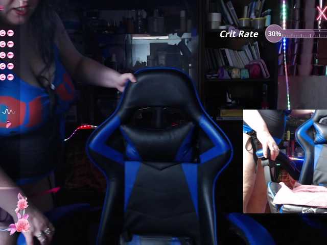 Live sex webcam photo for LeonaSona #292045639