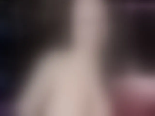 Live sex webcam photo for LeonaSona #293331134