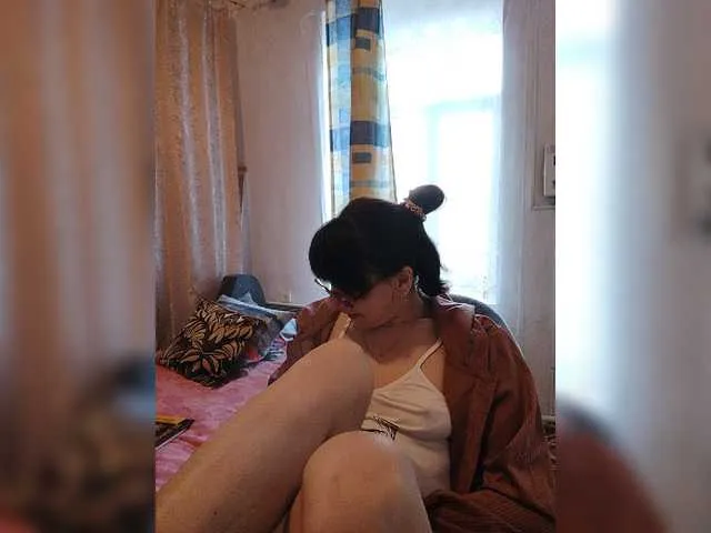 Live sex webcam photo for LeonaSplash #276976243