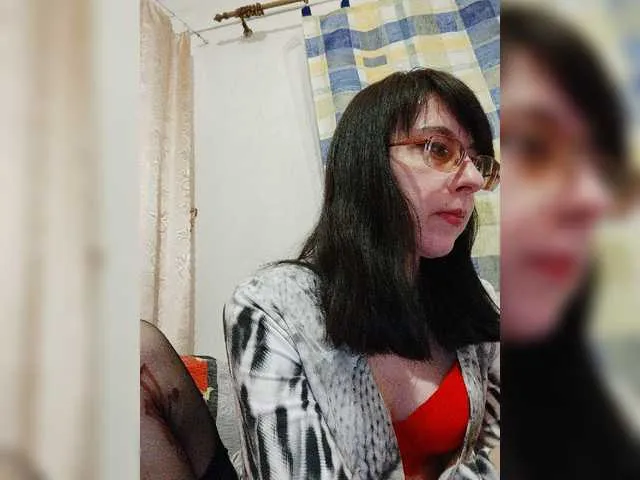 Live sex webcam photo for LeonaSplash #277023820