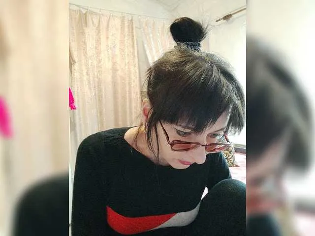 Live sex webcam photo for LeonaSplash #277359484