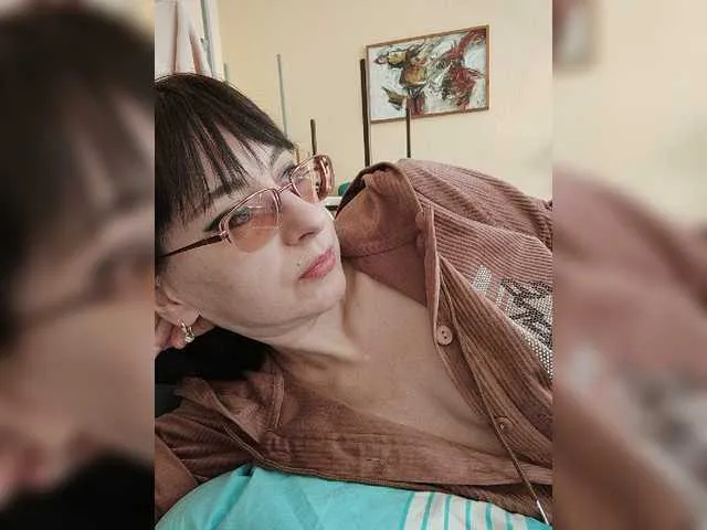 Live sex webcam photo for LeonaSplash #277489991