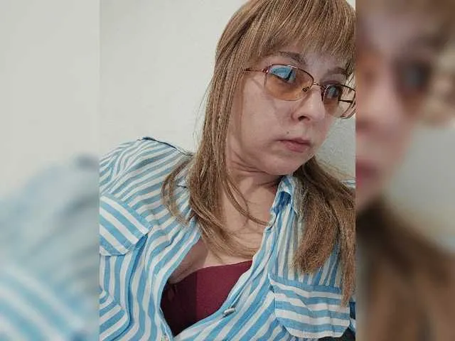 Live sex webcam photo for LeonaSplash #278174857