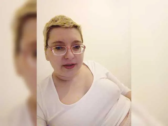 Live sex webcam photo for LeonaSplash #290522567