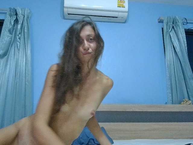 Live sex webcam photo for Leonor-sweet #289406164