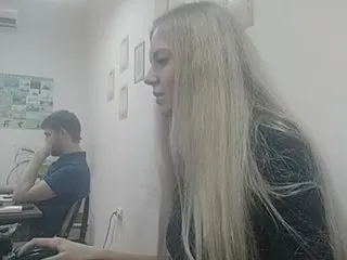 Live sex webcam photo for LeraAndrej #196571775