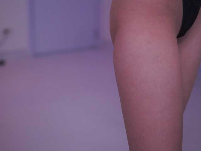 Live sex webcam photo for LesaisMore #291001727