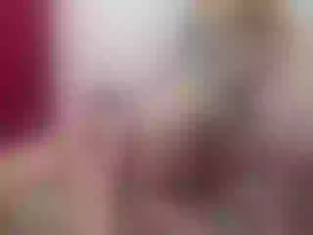 Live sex webcam photo for LesbiansTasty #276943120