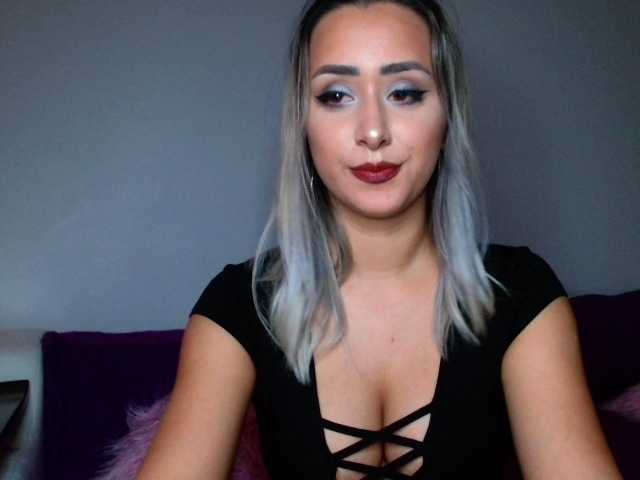 Live sex webcam photo for Leslie-Secret #273982694