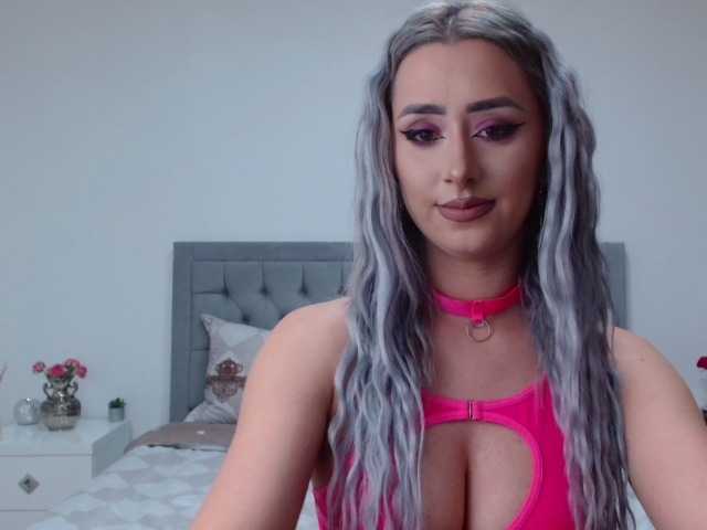 Live sex webcam photo for Leslie-Secret #276763291