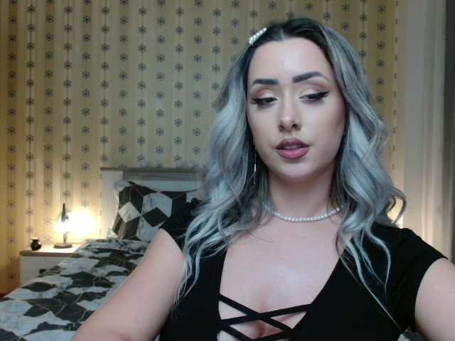 Live sex webcam photo for Leslie-Secret #277397309