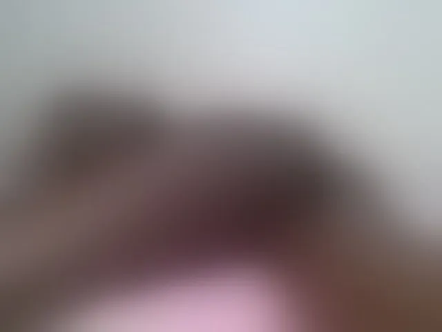 Live sex webcam photo for Leslie-ann1 #293416986