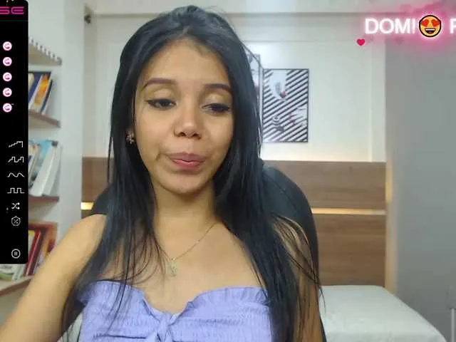 Live sex webcam photo for LeslieYour #273719493