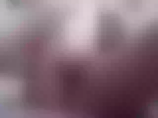 Live sex webcam photo for Lesliee22 #271850463