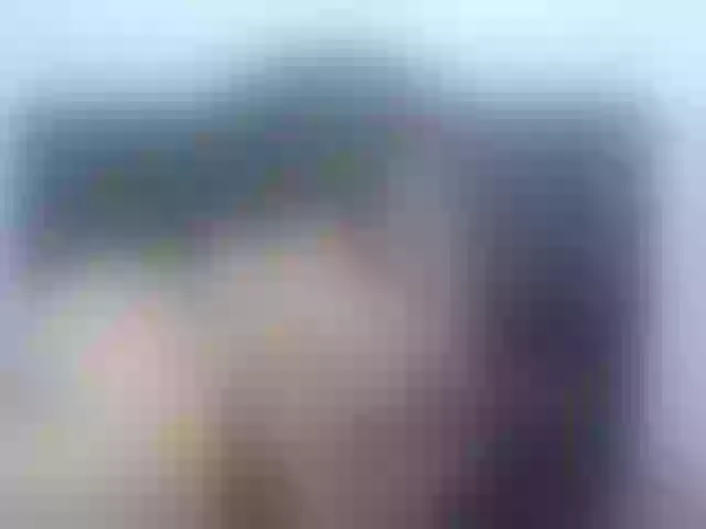 Live sex webcam photo for Lesliee22 #273636043