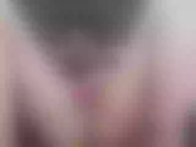 Live sex webcam photo for Lesliee22 #273675421