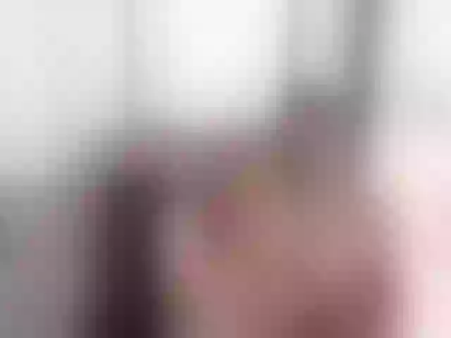 Live sex webcam photo for Lesliee22 #273755682