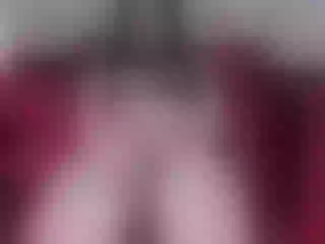 Live sex webcam photo for Lesliee22 #274583436