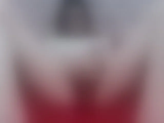 Live sex webcam photo for Lesliee22 #274653334