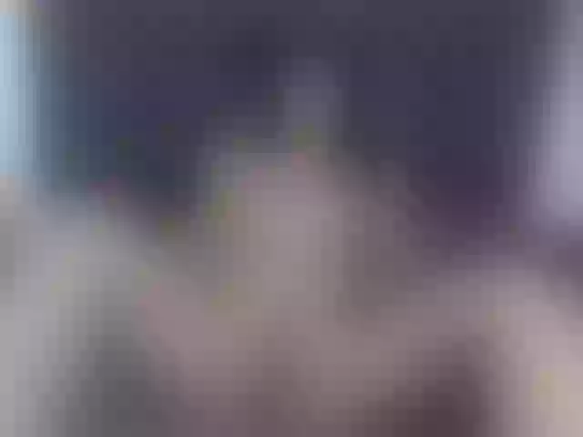 Live sex webcam photo for Lesliee22 #275603682