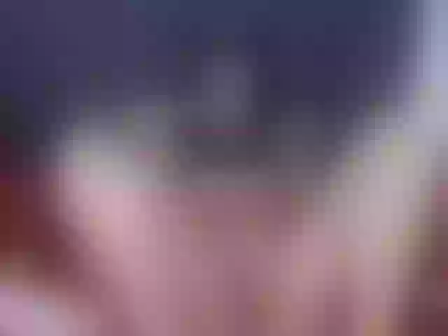 Live sex webcam photo for Lesliee22 #276402045