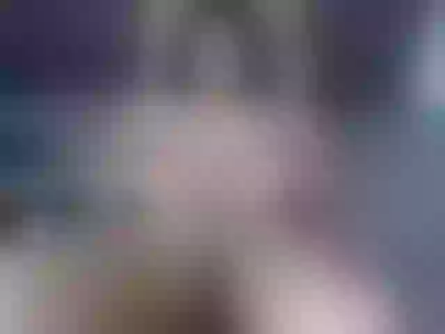Live sex webcam photo for Lesliee22 #276591795