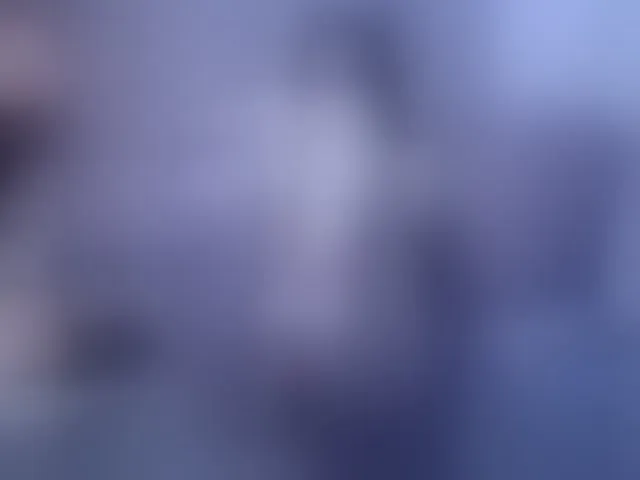 Live sex webcam photo for Lesliee22 #293958104