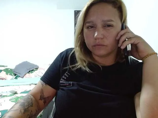 Live sex webcam photo for LestGoZarcley #277341222