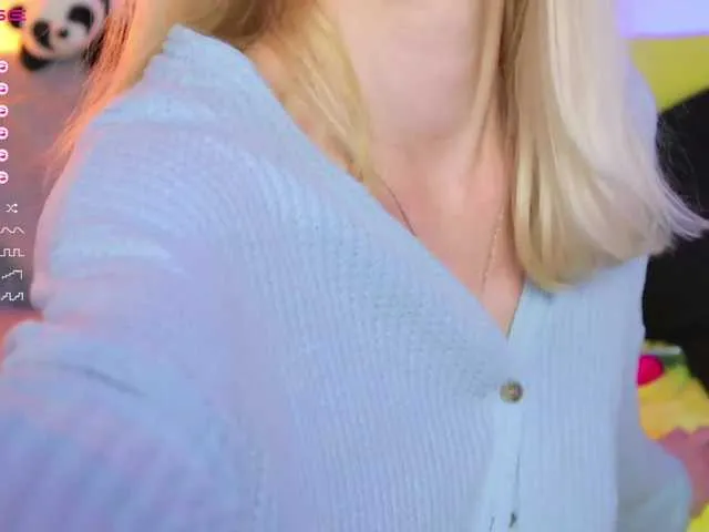 Live sex webcam photo for LesyaPrincess #276001560