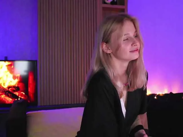 Live sex webcam photo for LesyaPrincess #276157110