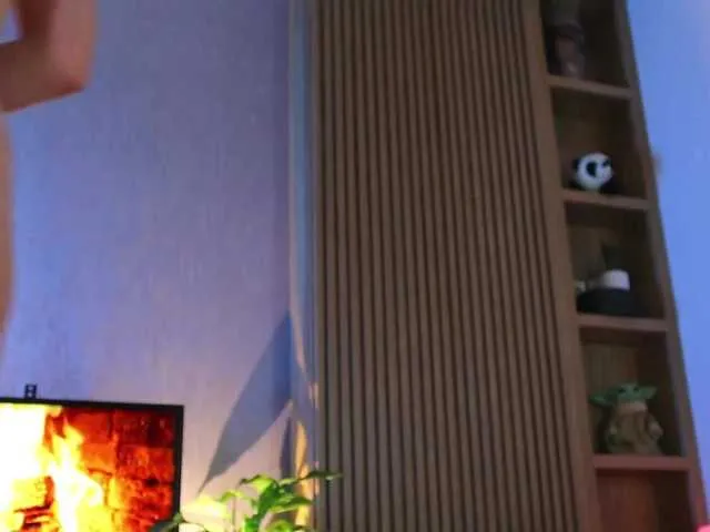 Live sex webcam photo for LesyaPrincess #276358503