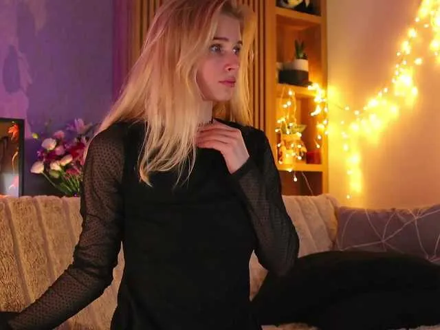 Live sex webcam photo for LesyaPrincess #276631881