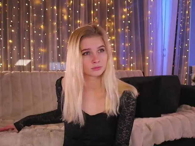 Live sex webcam photo for LesyaPrincess #276903641