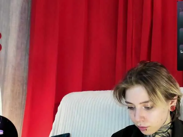 Live sex webcam photo for Letto-tar #277143132