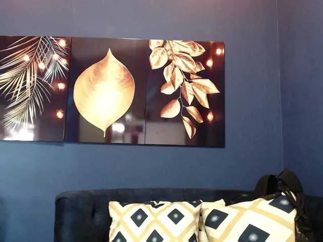 Live sex webcam photo for Lety-rise #276520421