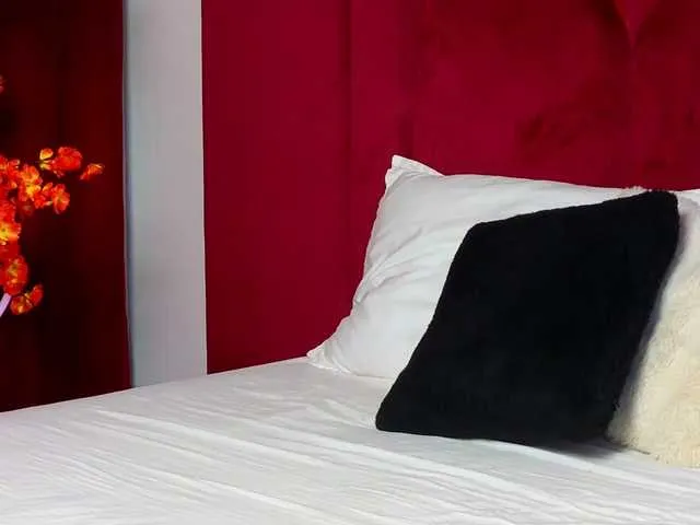 Live sex webcam photo for LexaNoir #291680716