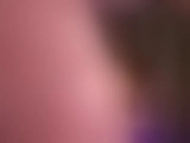 Live sex webcam photo for LexiSolene #294077825