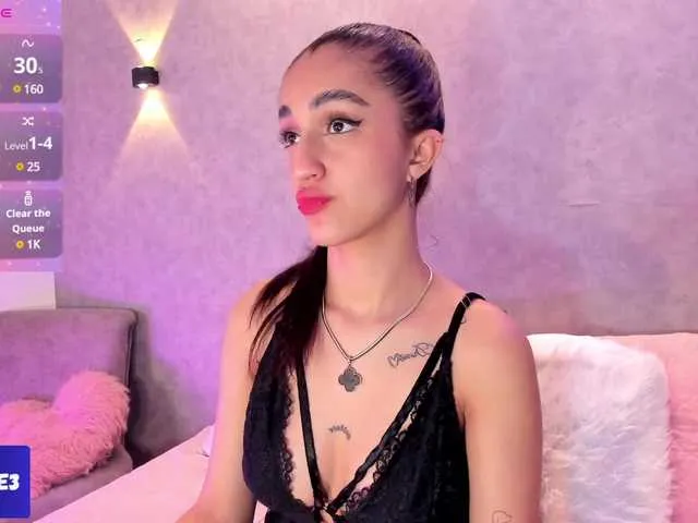 Live sex webcam photo for LexiVie #290762874